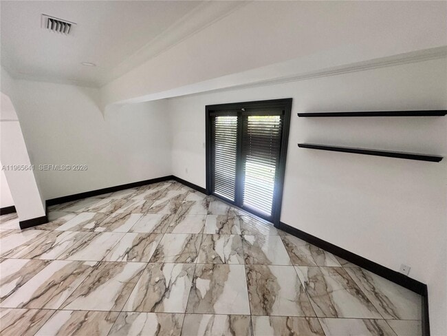 Building Photo - 3994 Estepona Ave