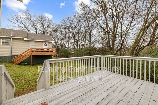 Building Photo - 5722 Terrace Ave