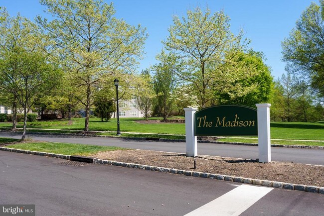 Building Photo - 434 Masterson Ct