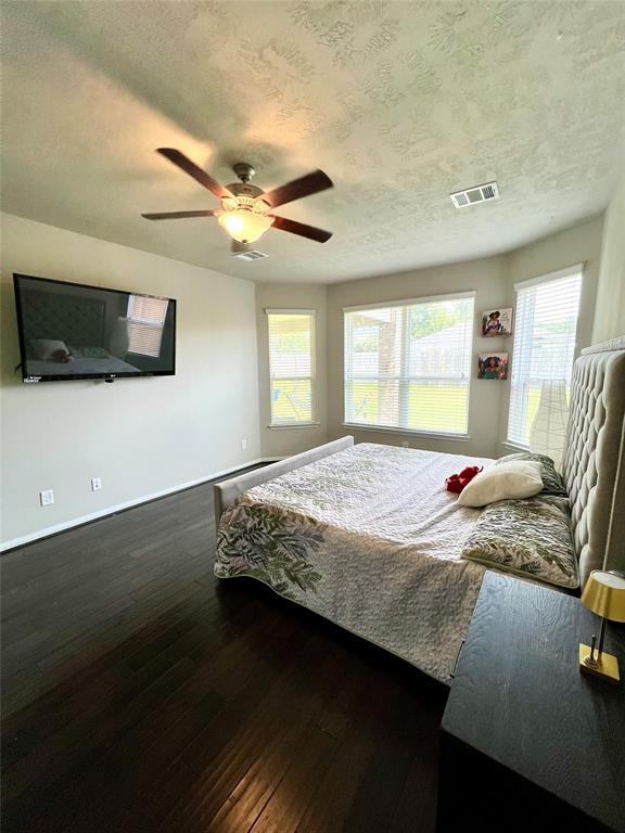 Building Photo - 21203 Flowering Dogwood Cir