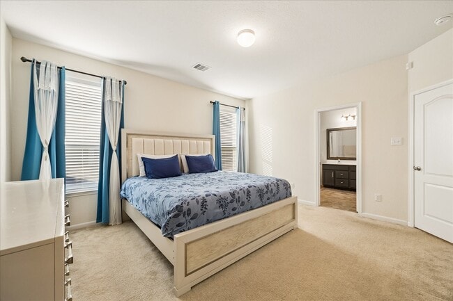 Building Photo - 22207 Davenport Downs Ln