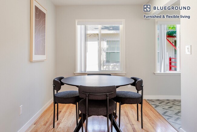 Building Photo - 1230 Mills St