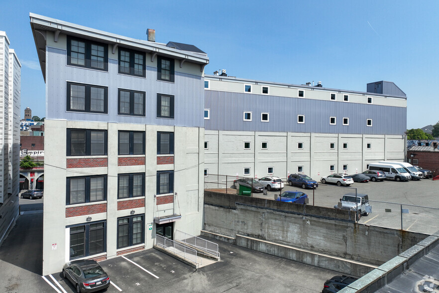 Alternate Exterior - 24 Mount Vernon Apartments