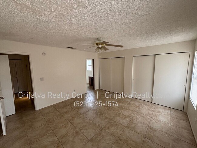 Building Photo - 3 Bedroom House in Midvale for Rent (Drexel/Midvale Park)