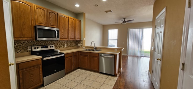 Building Photo - 8743 Abbey Ln