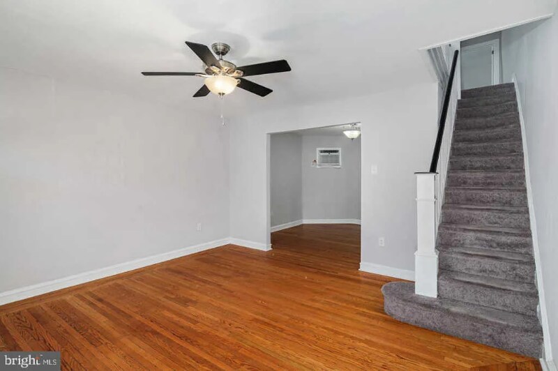 Building Photo - 2100 Mifflin St