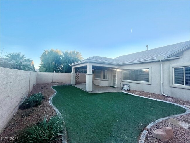 Building Photo - 3816 Waynesvill St