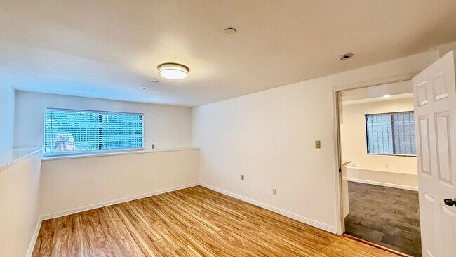 Building Photo - LT11MAIN