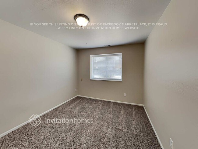 Building Photo - 356 S 33rd Ave