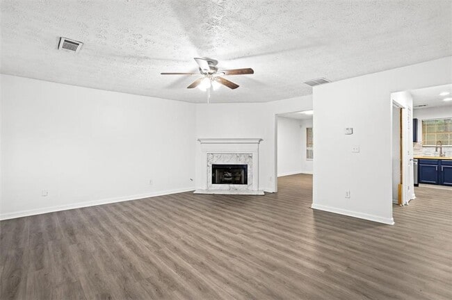 Building Photo - 5812 Wind Gate Ln