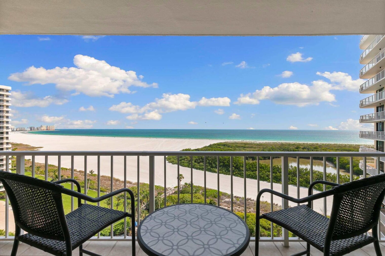 Building Photo - 440 Seaview Ct