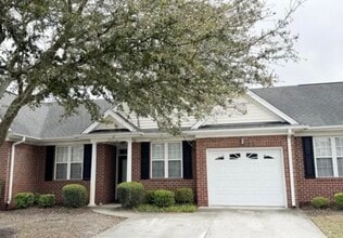 Building Photo - 331 Monlandil Dr