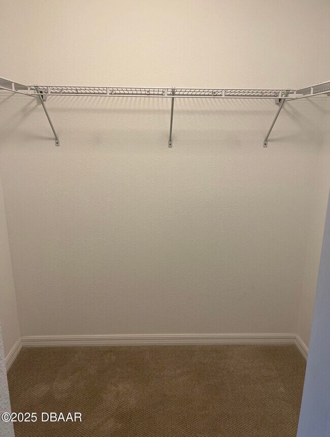 Building Photo - 2 Sebastian Ct