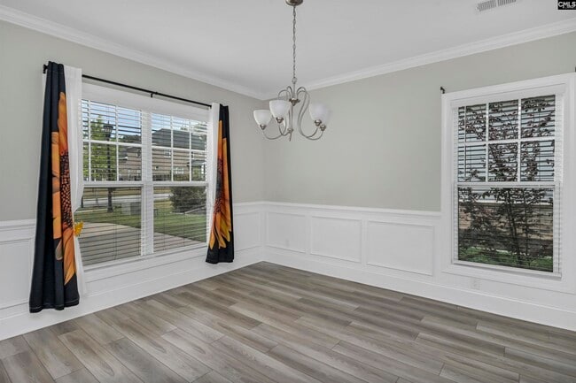 Building Photo - 825 Hidden Point Dr