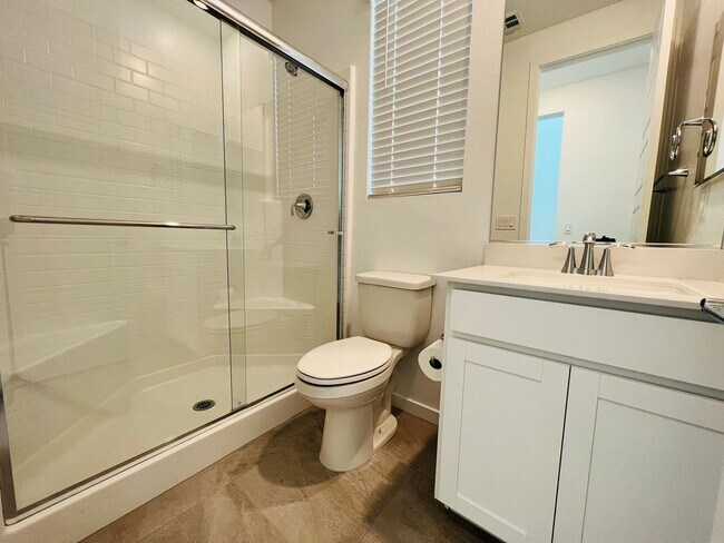 Building Photo - New Summerlin View