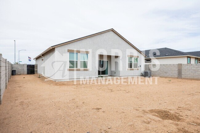 Building Photo - Beautiful Almost Brand New Home