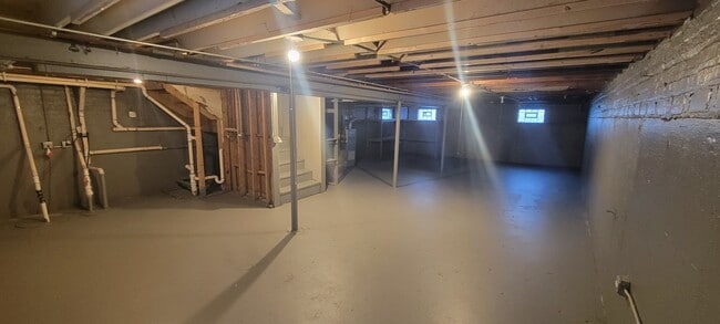 Building Photo - 22404 Lawndale Ave