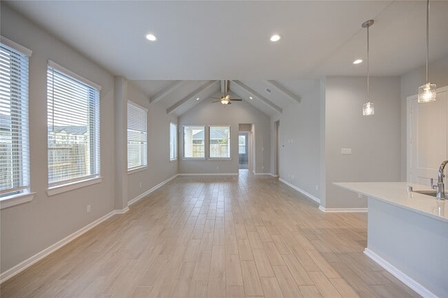 Building Photo - 29607 Sterling Knoll Dr