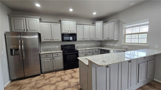 Building Photo - 36 Westbury Dr