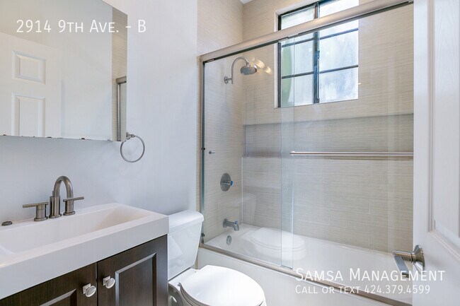 Building Photo - 2914 9th Ave