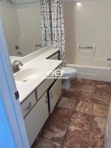 Building Photo - 431 S 7th St