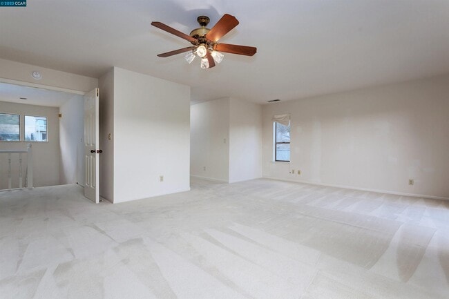 Building Photo - 591 Augusta Dr