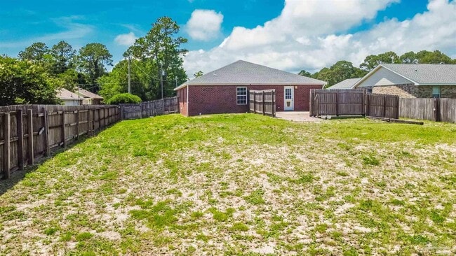 Building Photo - 2104 Frontera St