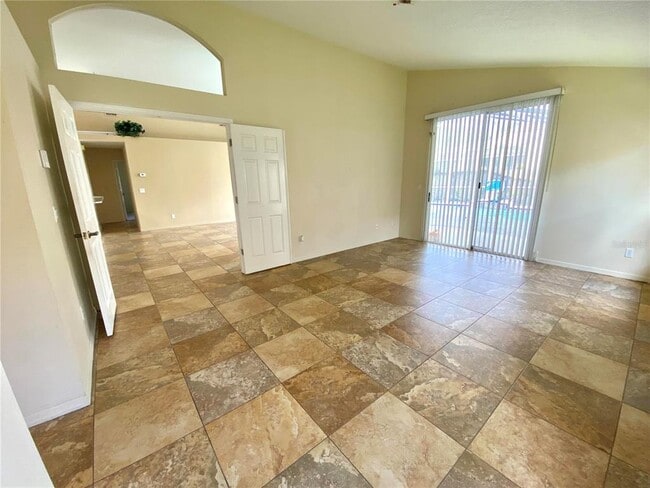 Building Photo - 9420 Bluebird Dr