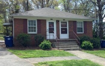 Building Photo - 1122 W Academy St