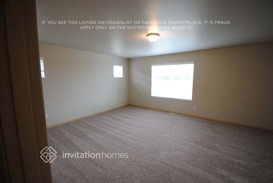 Building Photo - 5019 200th St Ct E