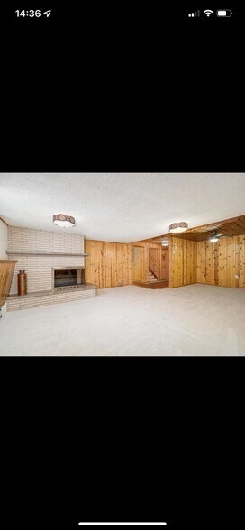 Building Photo - 2916 Townview Ave NE