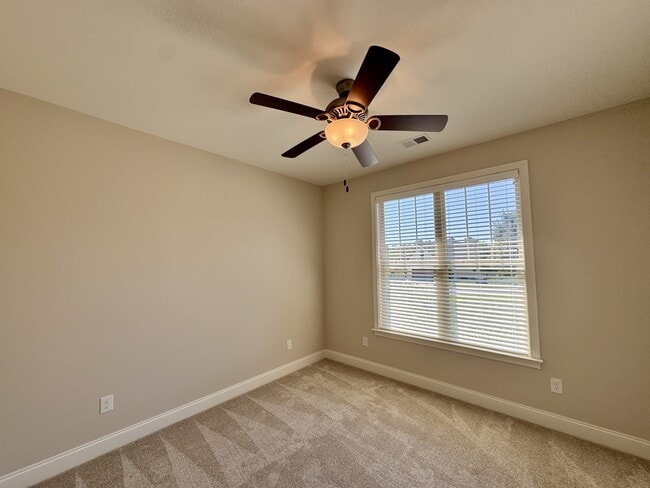 Building Photo - 126 Pocola Way