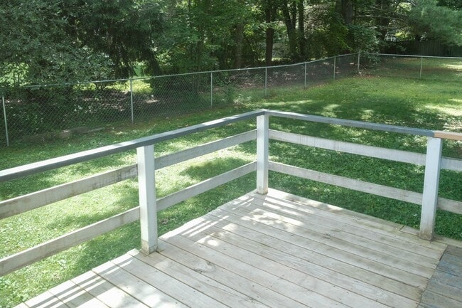 Building Photo - Must See Ranch Single Family Home