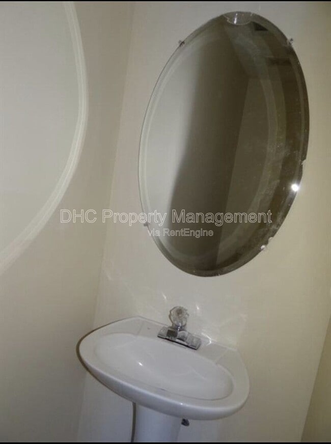 Building Photo - 2812 Vining Ridge Terrace