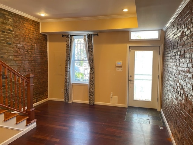 Building Photo - 1620 4th St NW