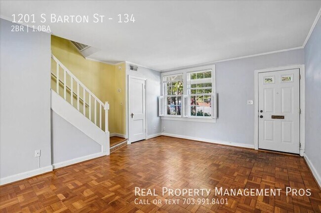 Building Photo - 1201 S Barton St