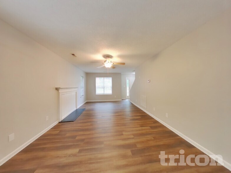 Building Photo - 7019 Hunter Gln Dr