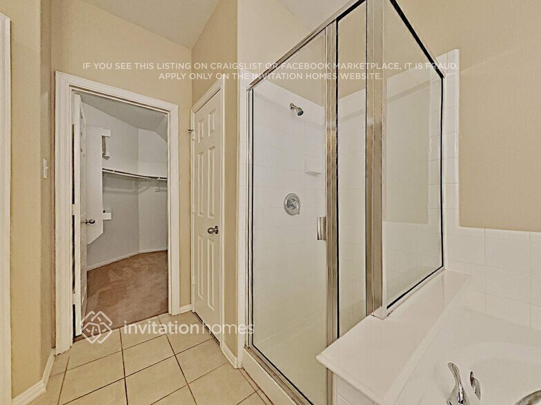 Building Photo - 728 Sage Brush Dr