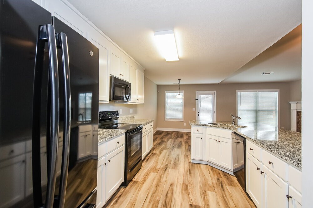 Building Photo - 222 Heartland Cir