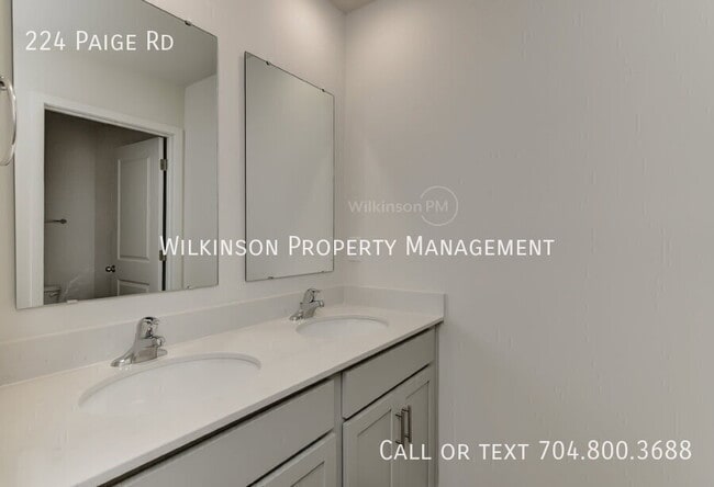 Building Photo - 224 Paige Rd