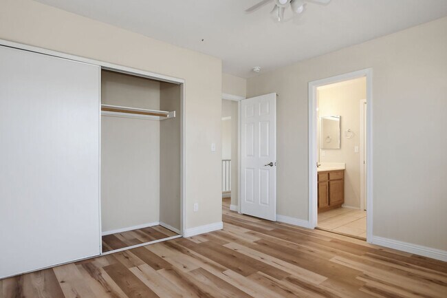 Building Photo - 4513 Long Horse Ct