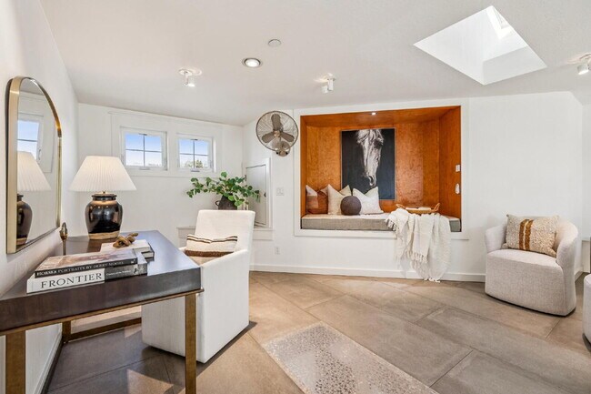 Building Photo - Eastside Sonoma | Vineyard & Hill Views