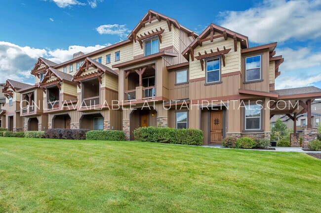 Building Photo - 13412 N Alexis Dr