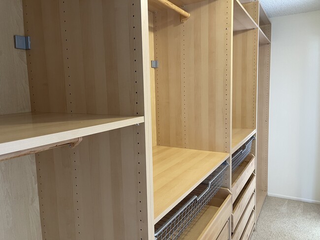 Building Photo - 12312 Sandy Rock St