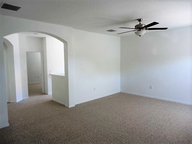 Building Photo - 471 Westchester Hills Ln