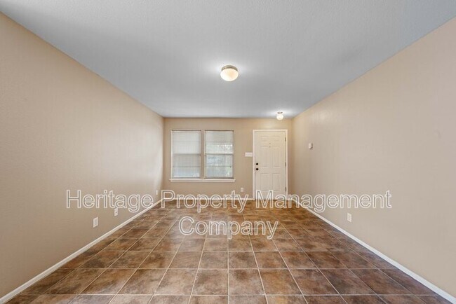 Building Photo - 7522 Yellow Sand Dr