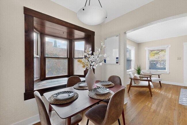 Building Photo - 3503 Berkeley Pl NE