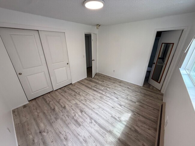 Building Photo - Desirable 3 bedroom/2 bath rambler located in Marysville