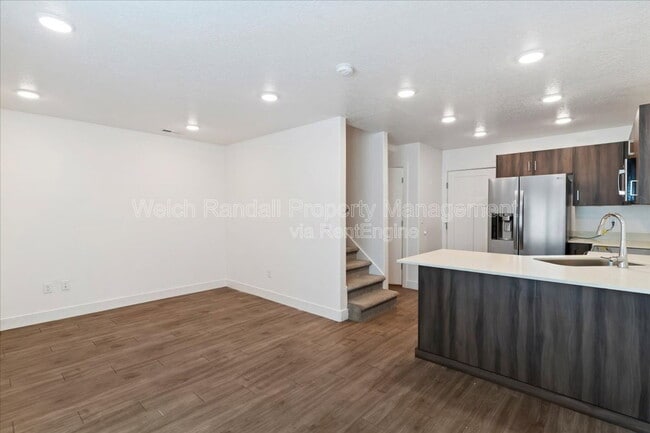 Building Photo - 1173 Shady Brook Ln S