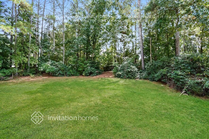 Building Photo - 6020 Rolling Oaks Ln